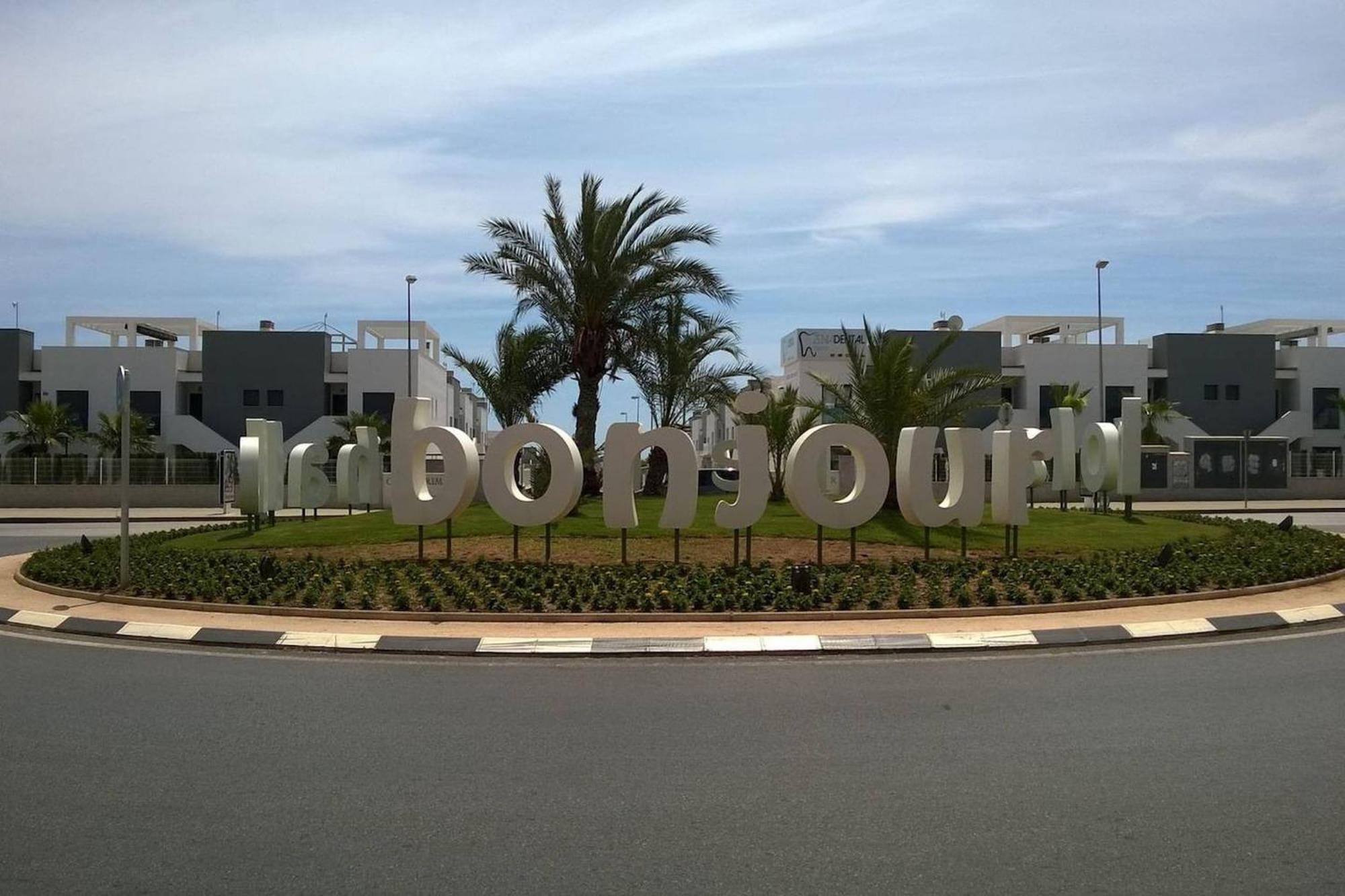 La Zenia Bulevard Apartments Playa Flamenca Eksteriør billede