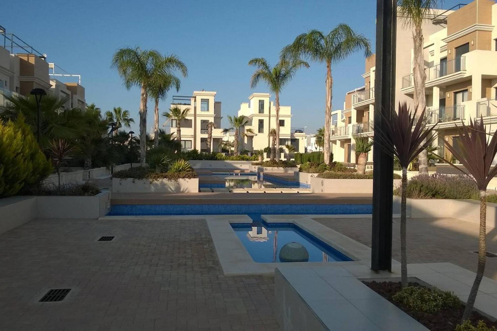 La Zenia Bulevard Apartments Playa Flamenca Eksteriør billede